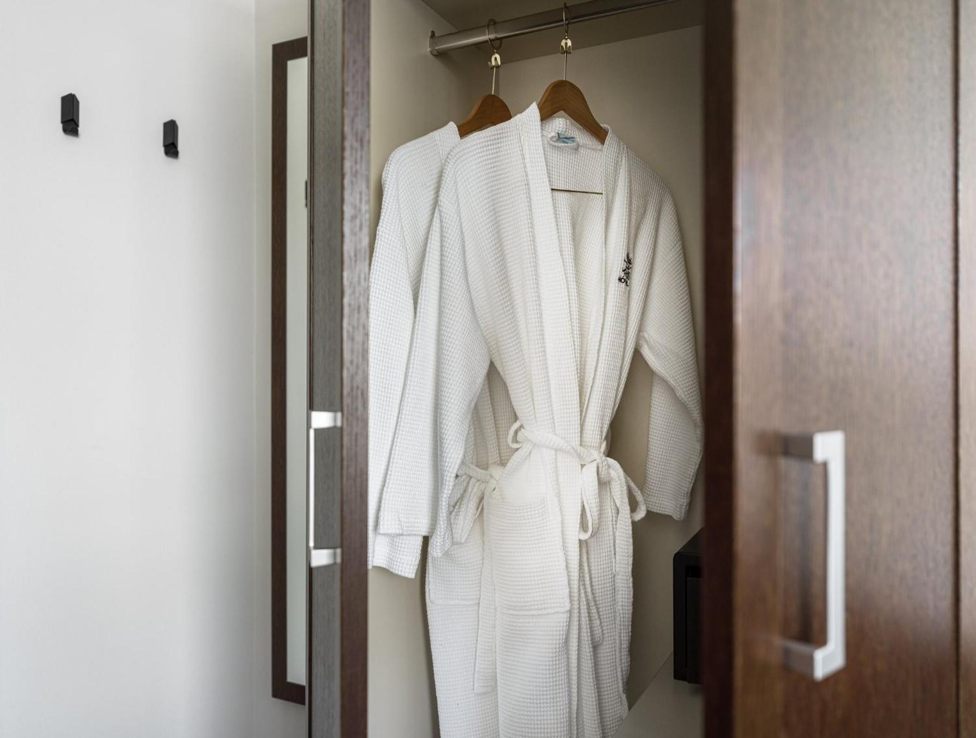 Superior Twin Room,1769474889:JPEG